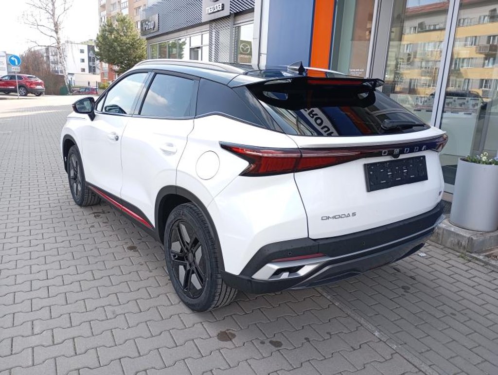 Vozidlo OMODA 5